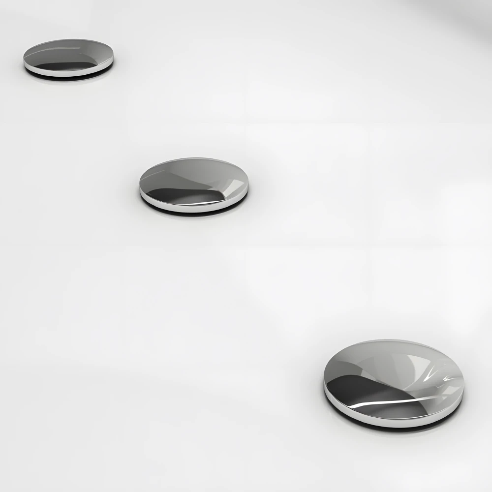 Injecteurs dair (en laiton chromé) sur le fond de la coque